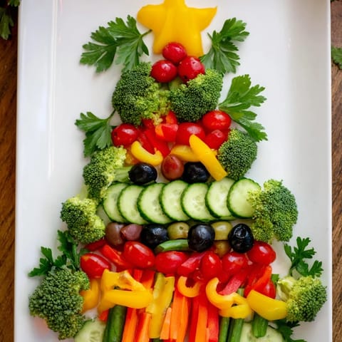 Healthy Christmas Veggie Tree